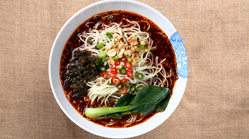 想开早餐粉店,哪里有学做重庆小面的地方,要多